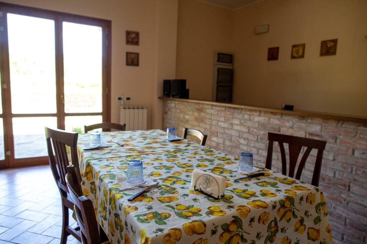 Borgo Nuovo San Martino Pensionat Ambra Exteriör bild
